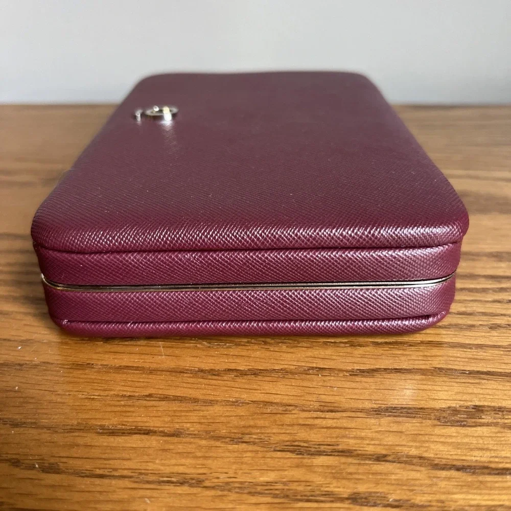Doterra hard sided